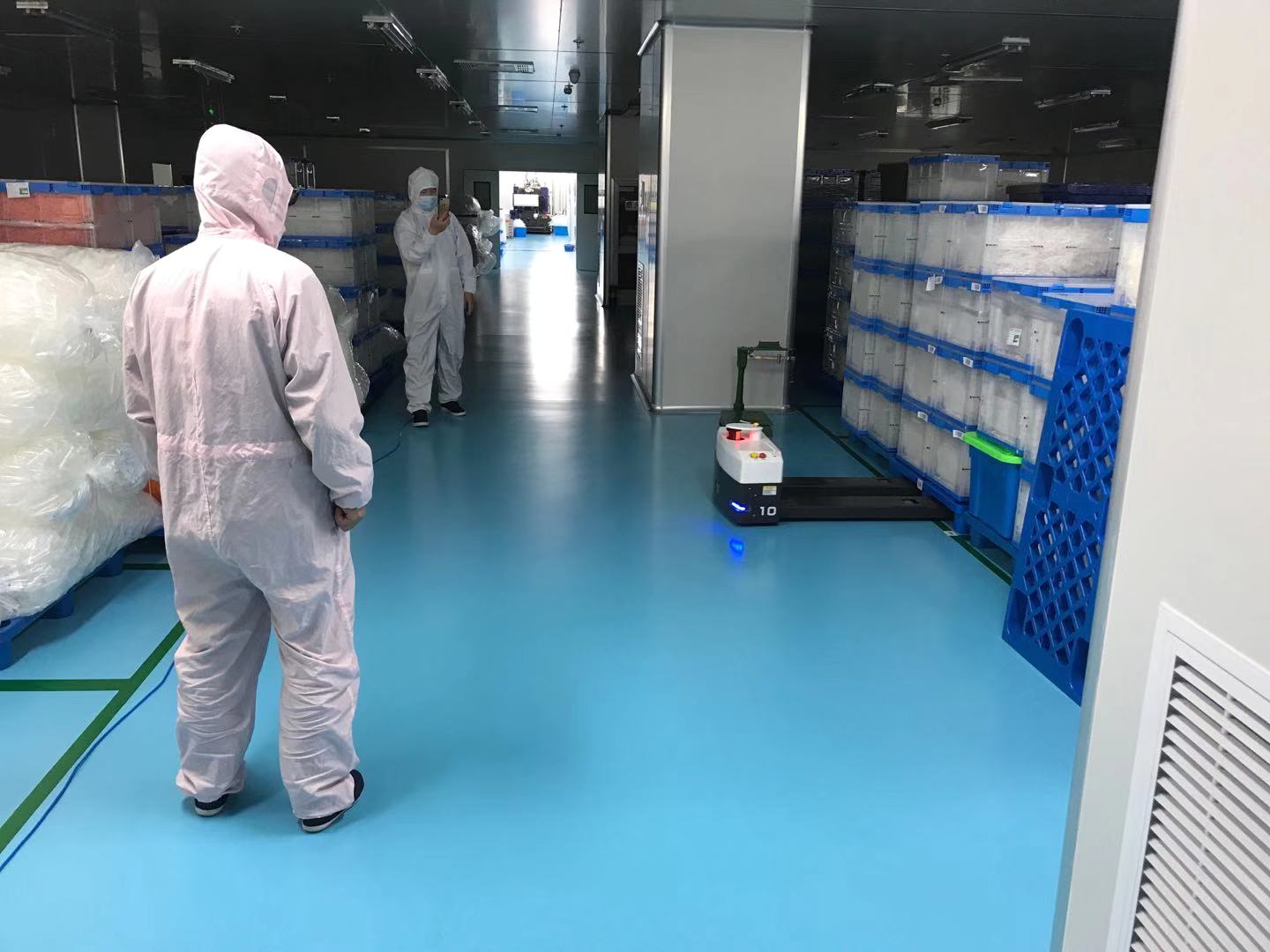 milanAGV机器人义不容辞